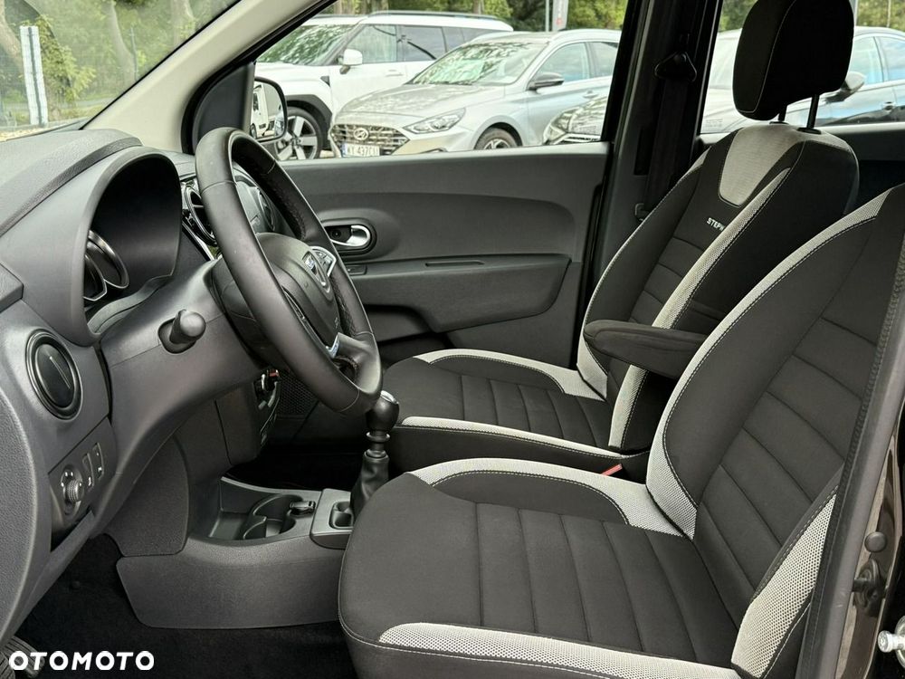Dacia Lodgy 1.5 Blue dCi Stepway Comfort S&S - 11