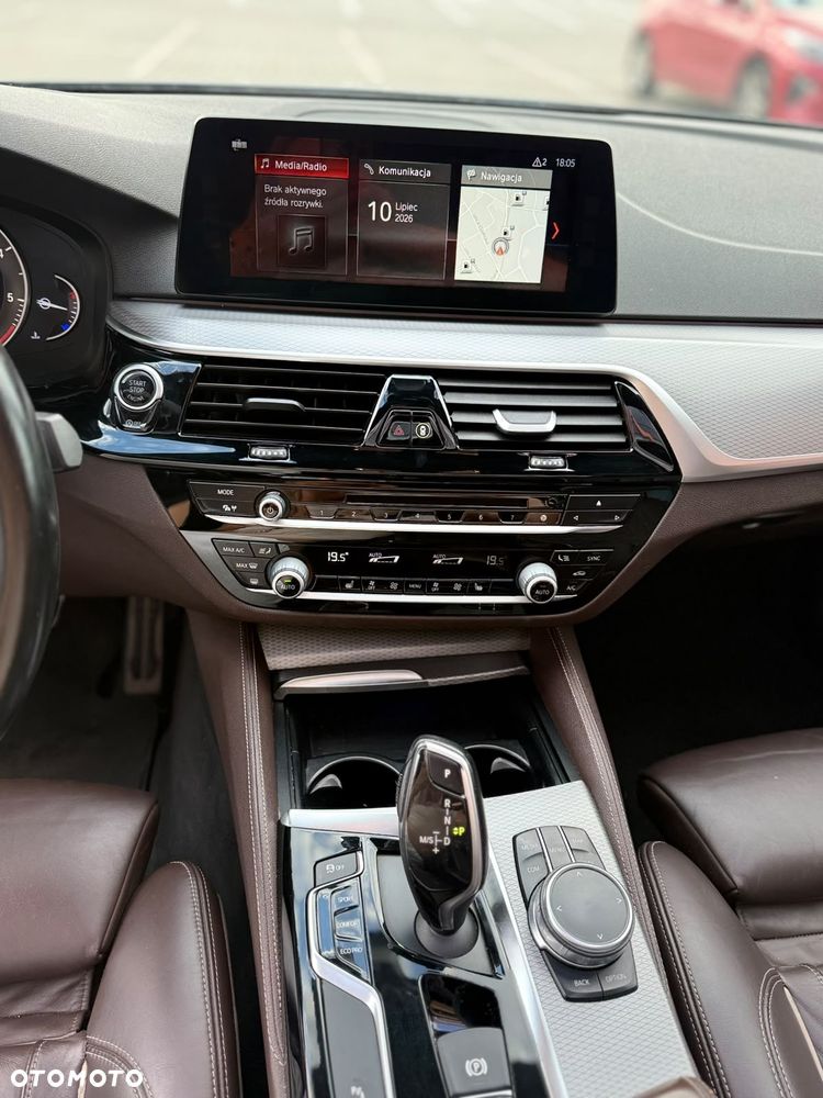 BMW Seria 5 530d M Sport sport - 21