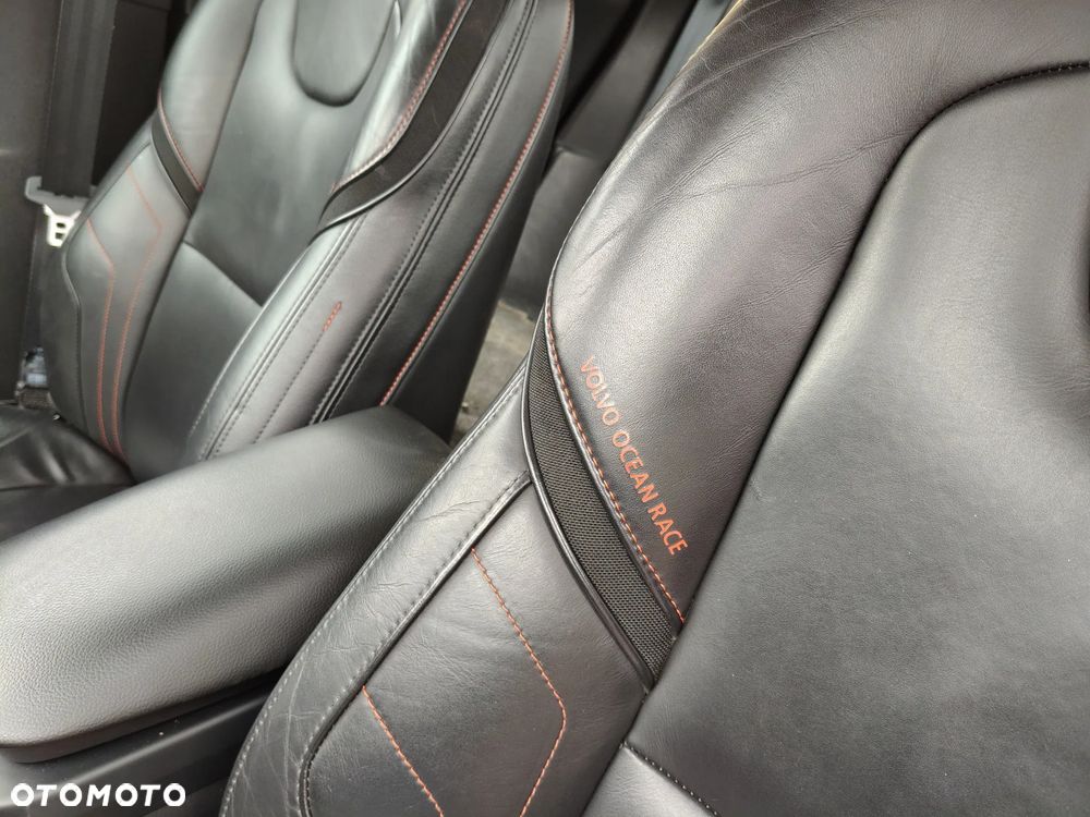 Volvo V40 D2 RDesign - 13