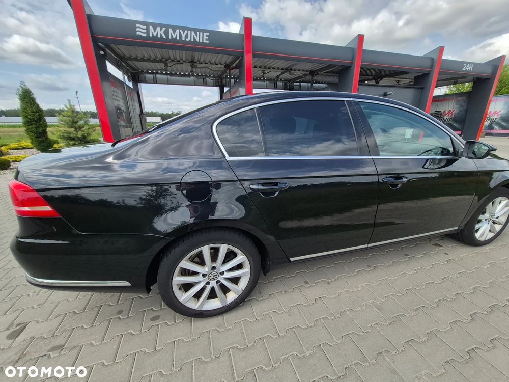 Volkswagen Passat 2.0 TDI Comfortline - 4
