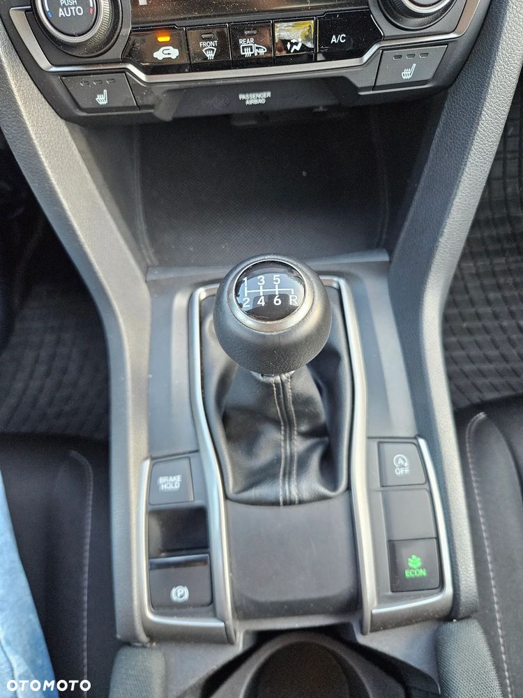 Honda Civic 1.0 T Comfort - 25