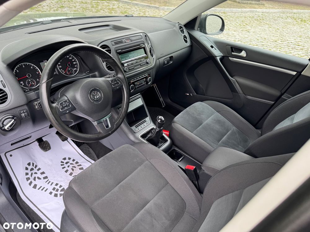 Volkswagen Tiguan 2.0 TDI Perfectline - 19