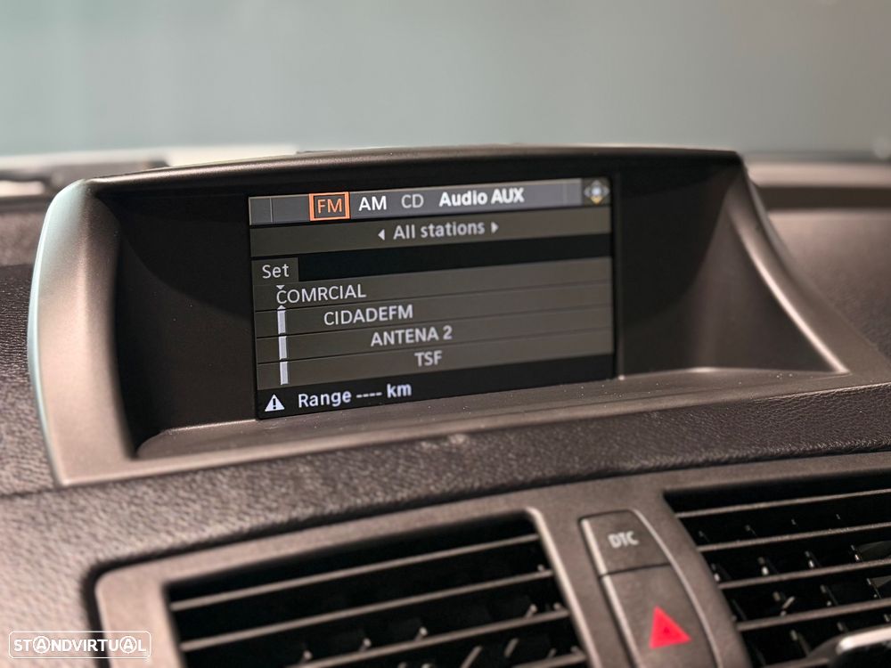 BMW 120 d Limited Edition Lifestyle c/ M Sport Pack - 13