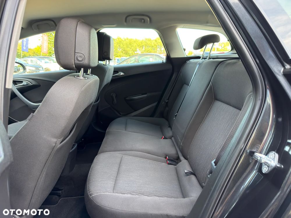 Opel Astra 1.4 T Cosmo S&S - 30