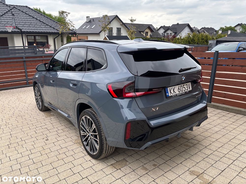 BMW X1 - 6