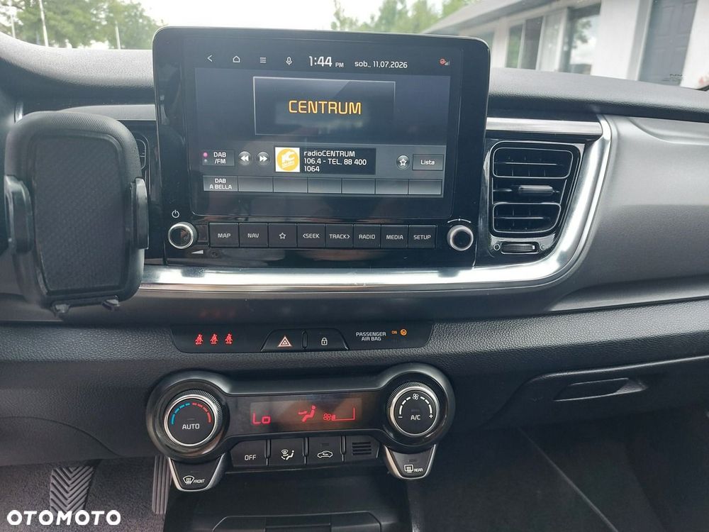 Kia Stonic - 22