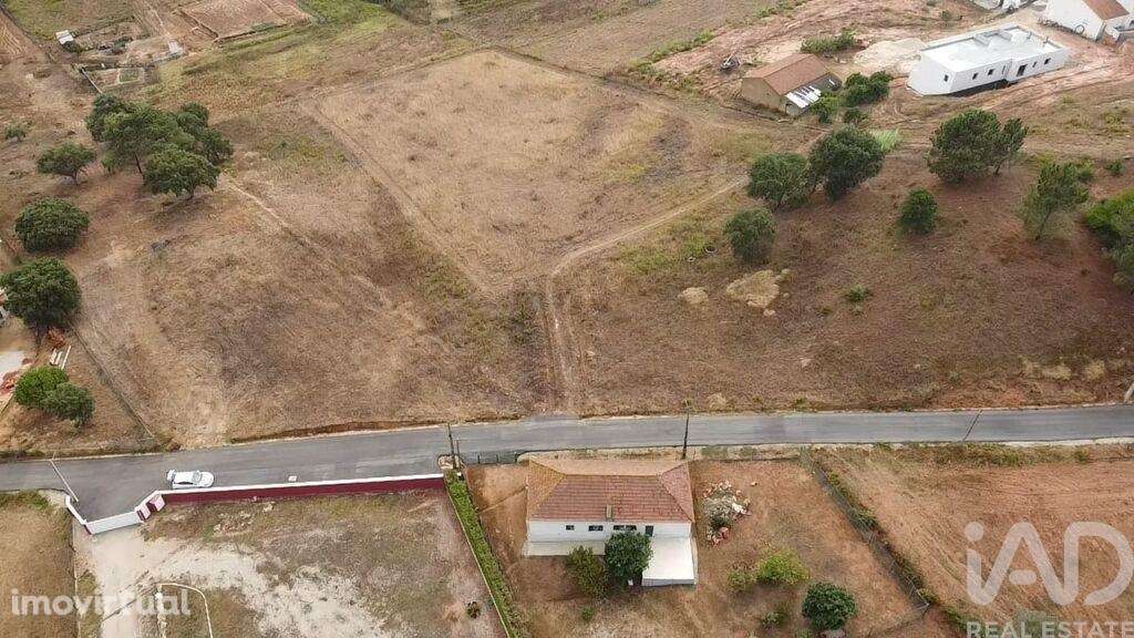 Terreno em Ramalhal de 5630,00 m2 - Grande imagem: 4/7