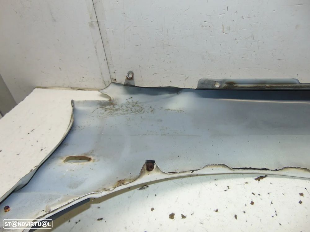 Mitsubishi Space Runner guarda lamas - 9