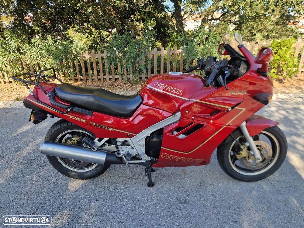 Suzuki GSX 1100F  Possível Financiamento - 1