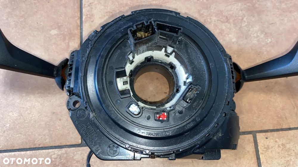 BMW X3 F25 F31 TAŚMA KIEROWNICY PODGRZEWANEJ MANETKI 9242285 - 2