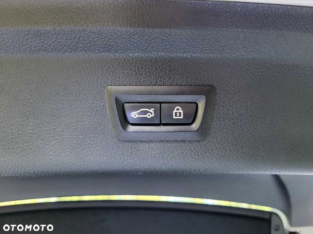 BMW Seria 3 318d Business Edition - 14