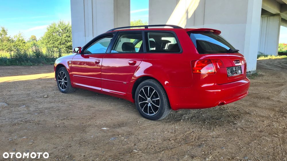 Audi A4 Avant 2.0 TDI DPF quattro - 5