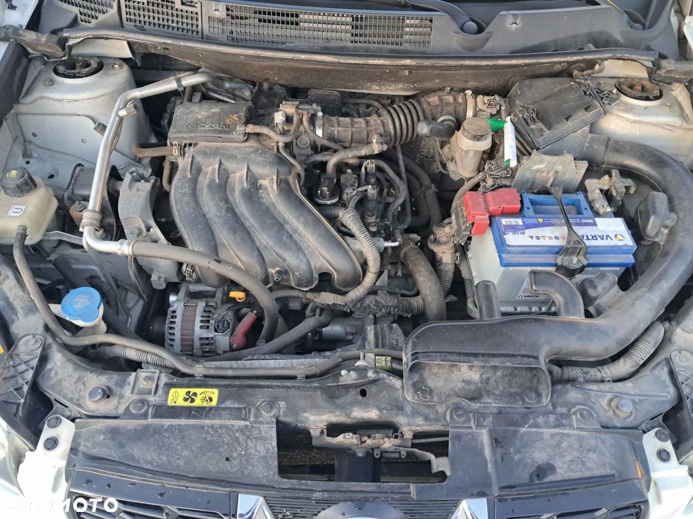 Nissan Qashqai 1.6 Acenta - 9