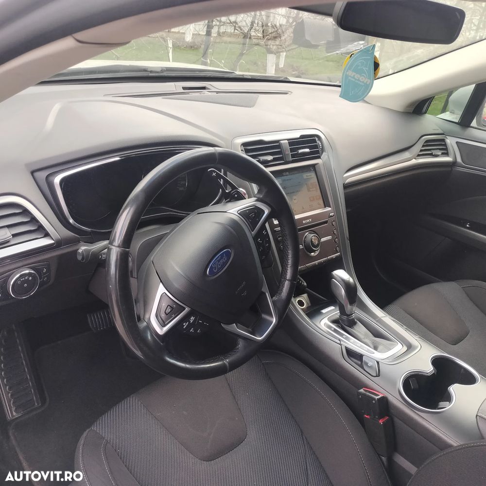 Ford Mondeo 2.0 TDCI Start-Stopp PowerShift-Aut Titanium - 8