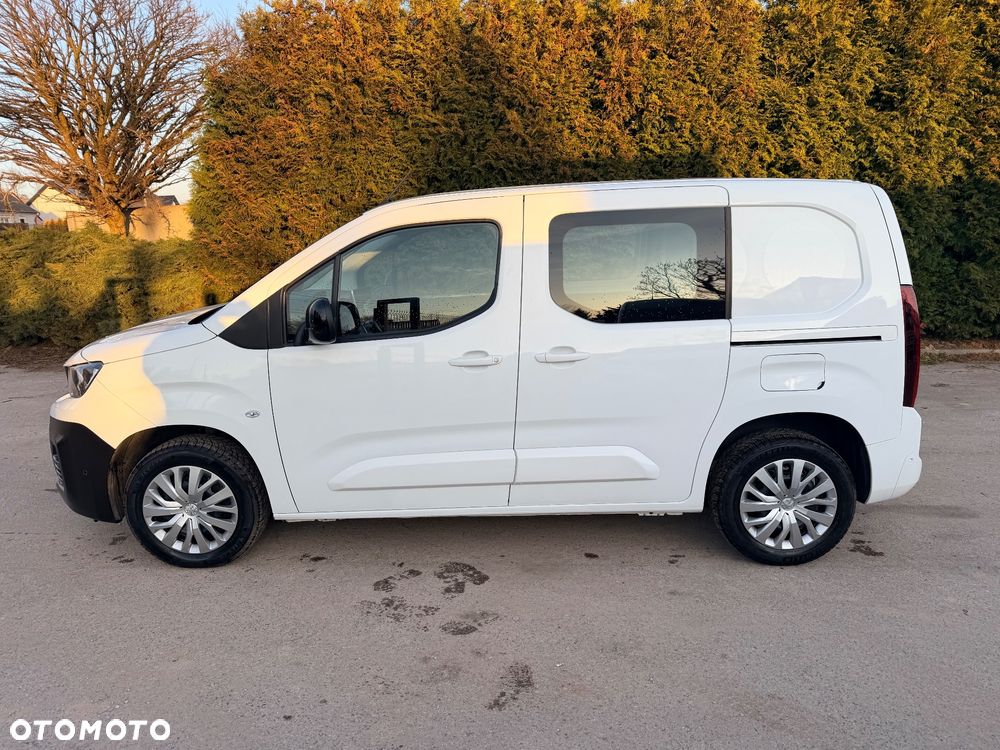 Peugeot Partner  21r 130 HK Niski przebieg 1wł ASO 5 dzwi Euro6.2/ford/opel/citroen - 12