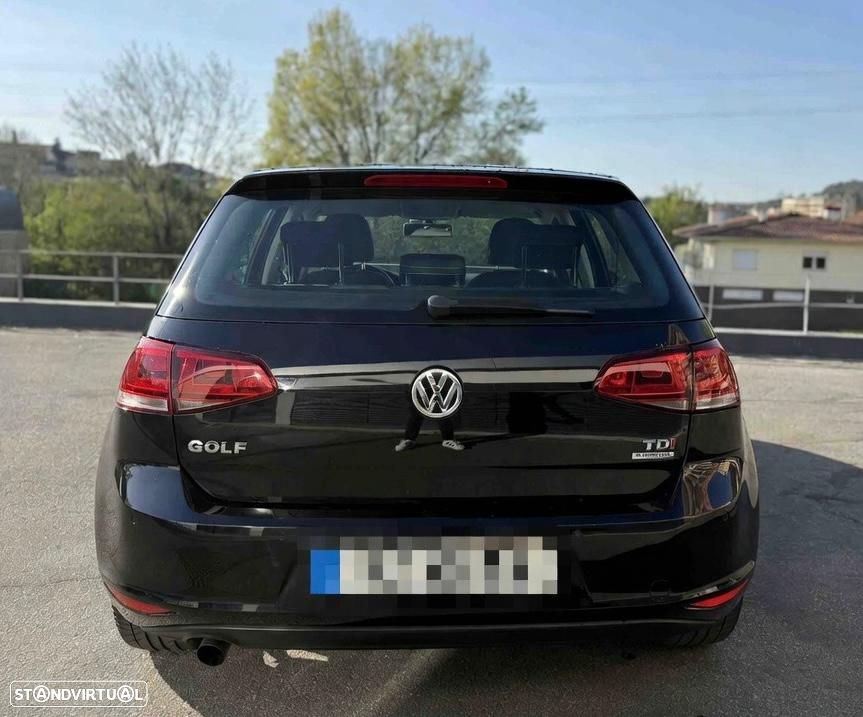 VW Golf 1.6 TDi Trendline BlueMotion - 2