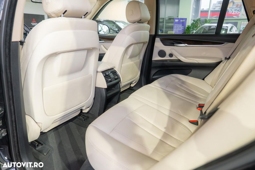 BMW X5 xDrive30d - 25