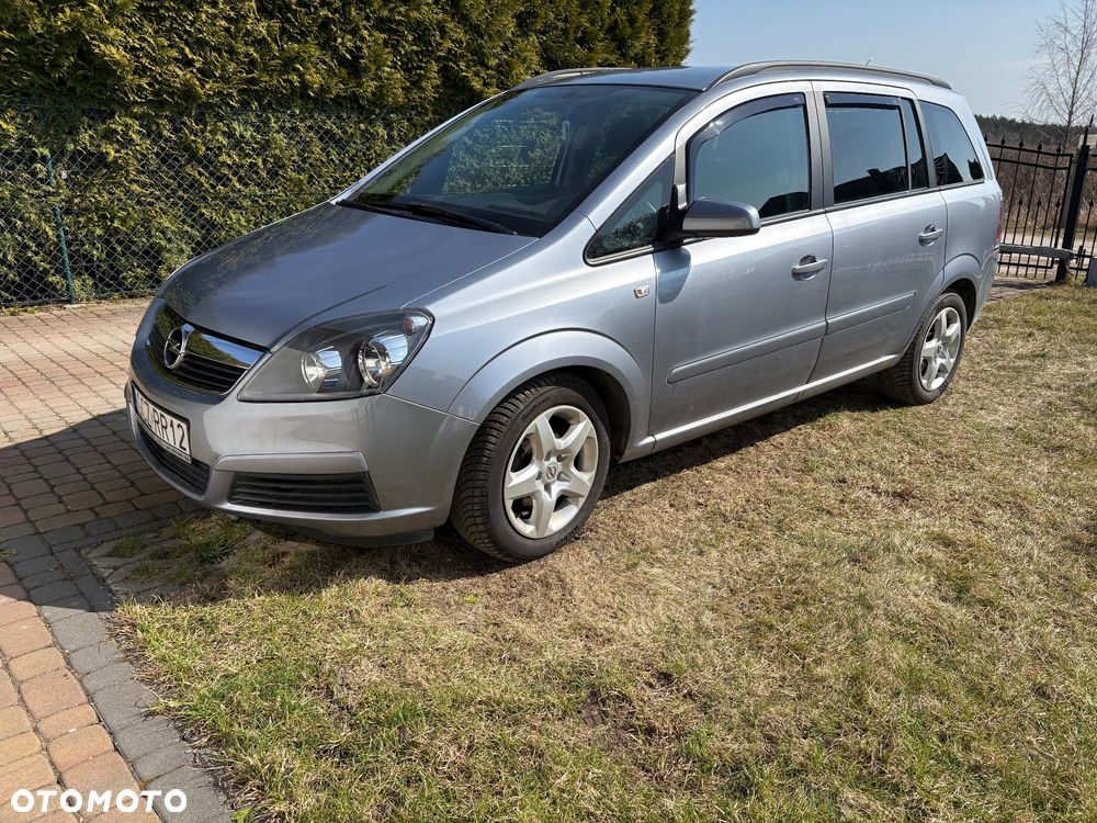 Opel Zafira 1.8 - 12