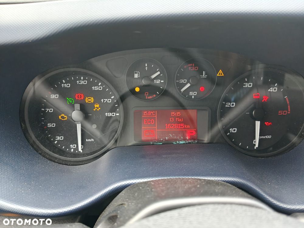 Iveco DAILY 35 3,0 CNG - 23