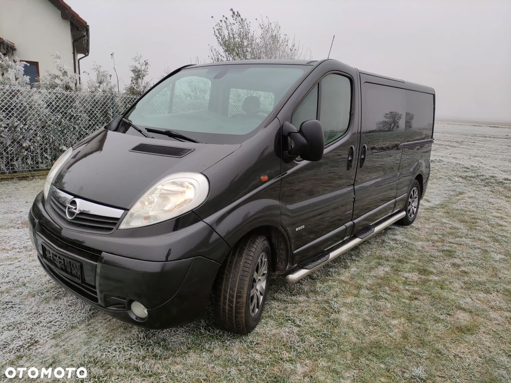 Opel vivaro - 2