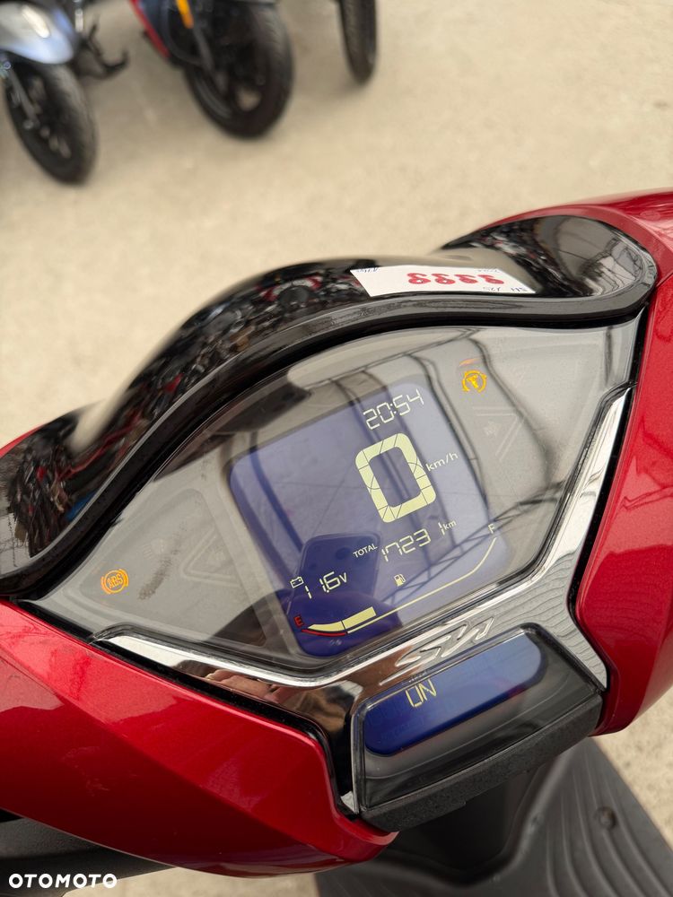 Honda SH - 4
