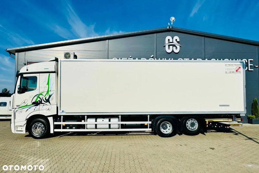 Mercedes-Benz Actros 2542 // E6 // chłodnia multitemperatura 22,5 Epal // winda // bitemperatua // świeżo z Niemiec // Idealny !!! - 3