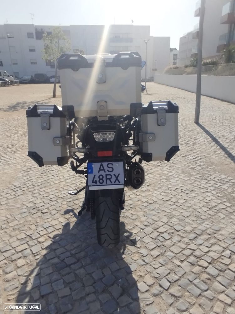 Suzuki v-strom - 4