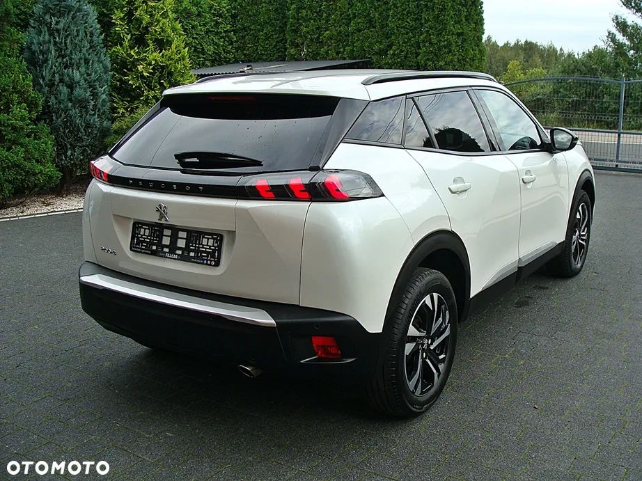 Peugeot 2008 1.5 BlueHDi Allure S&S EAT8 - 5