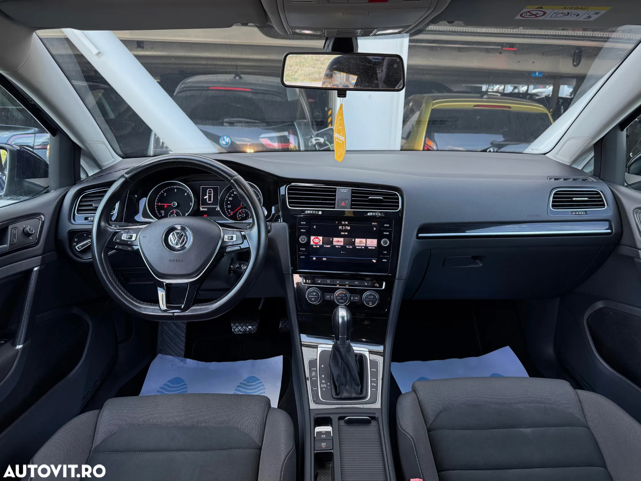 Volkswagen Golf 2.0 TDI DSG 4Motion Highline - 5