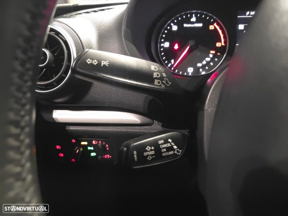 Audi A3 Sportback 1.6 TDI Attraction S tronic - 26