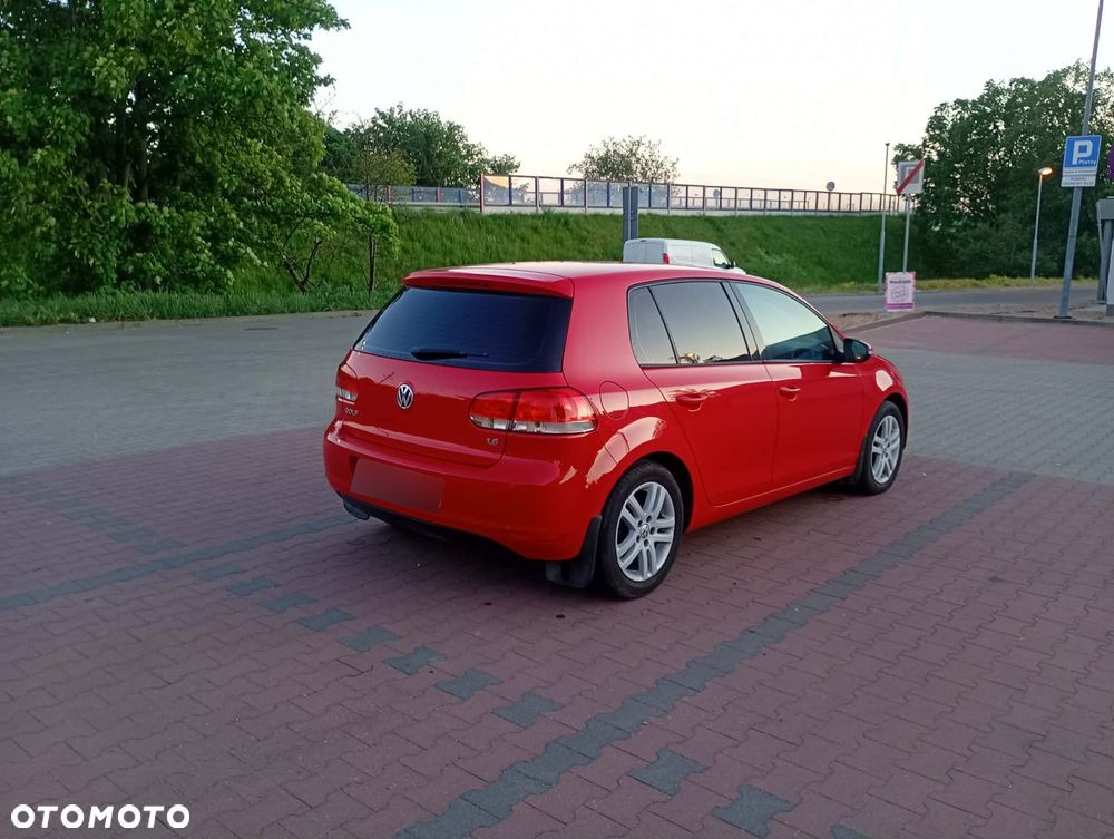 Volkswagen Golf 1.6 Comfortline - 3