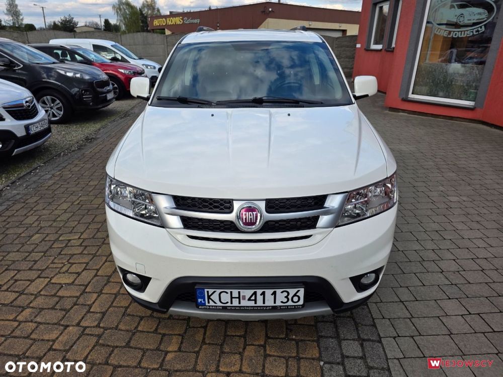 Fiat Freemont 2.0 Multijet Lounge AWD - 4