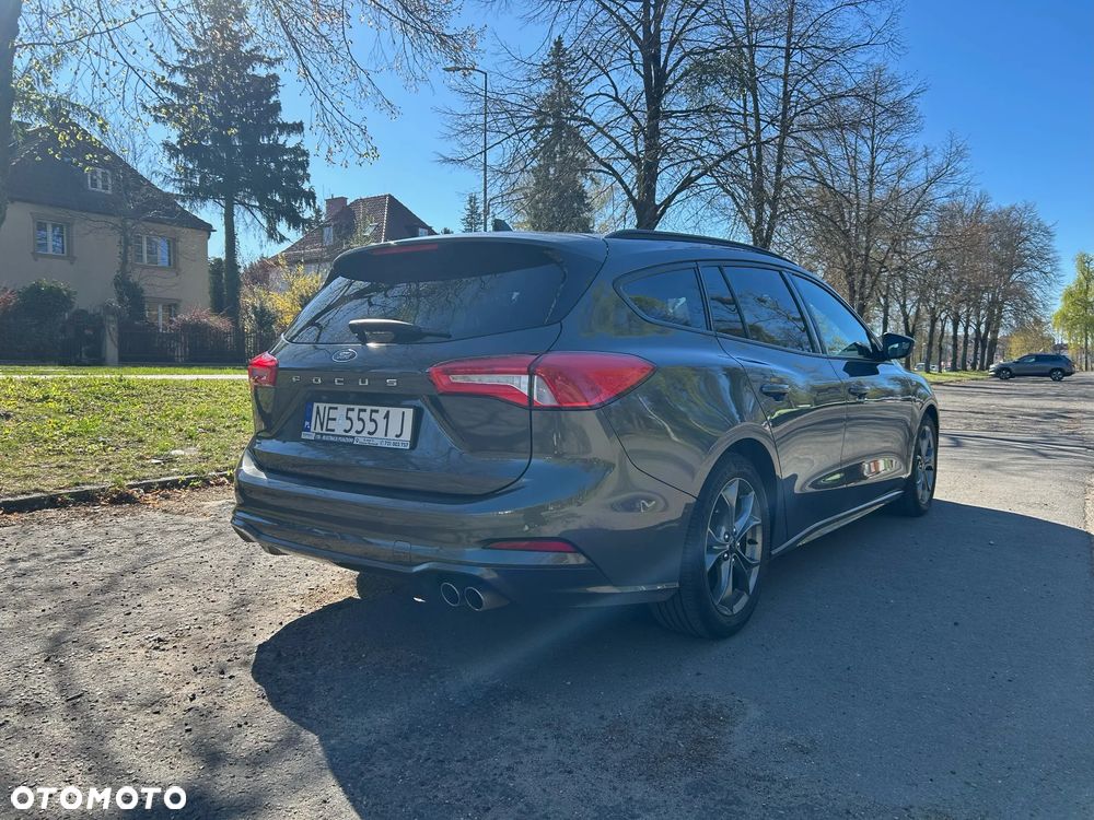 Ford Focus 1.0 EcoBoost Start-Stopp-System ST-LINE - 4