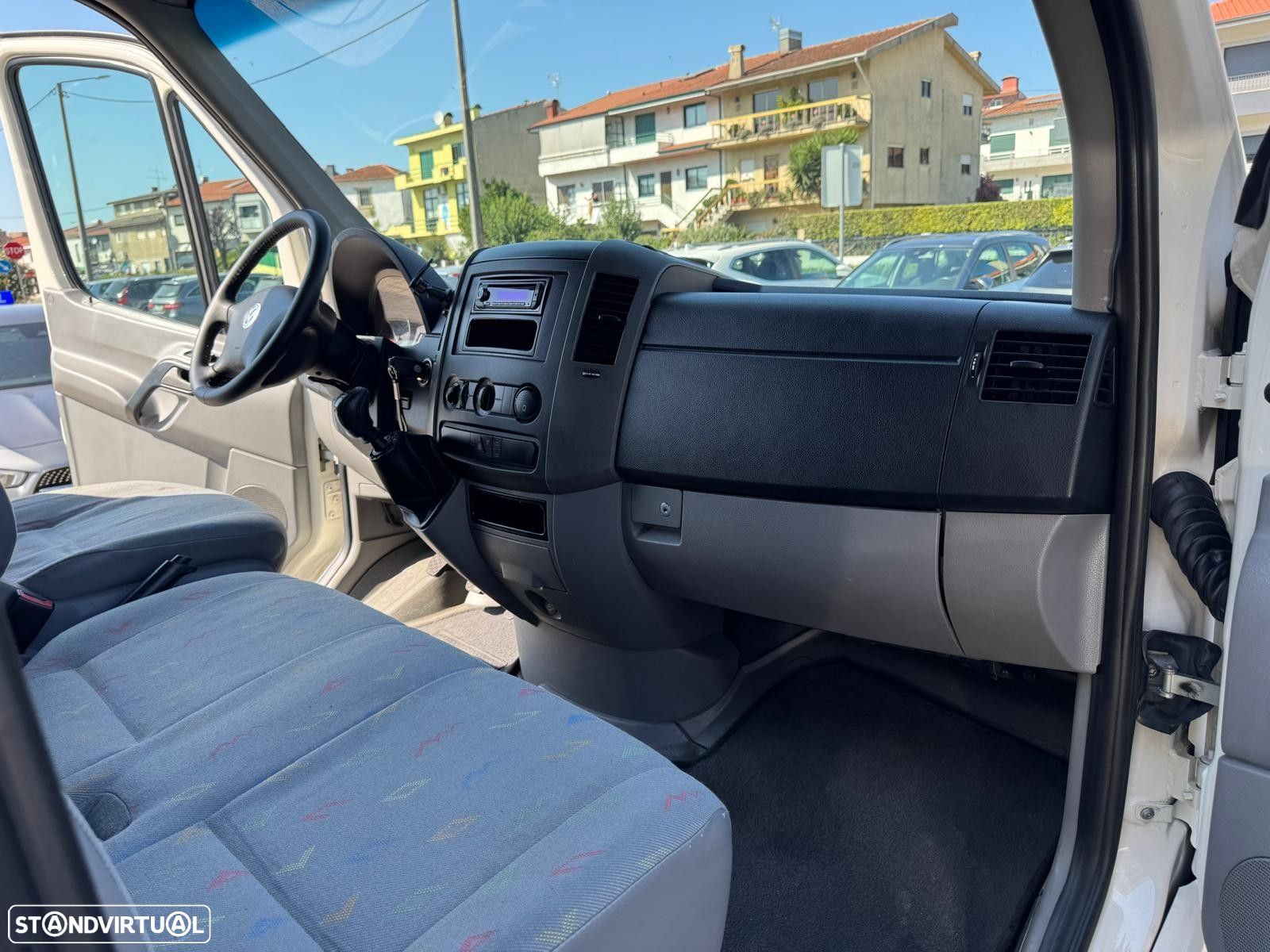 VW Crafter 30 2.5 TDi 136 CD Média - 12