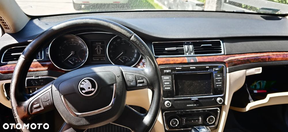 Skoda Superb 1.8 TSI Elegance DSG - 16