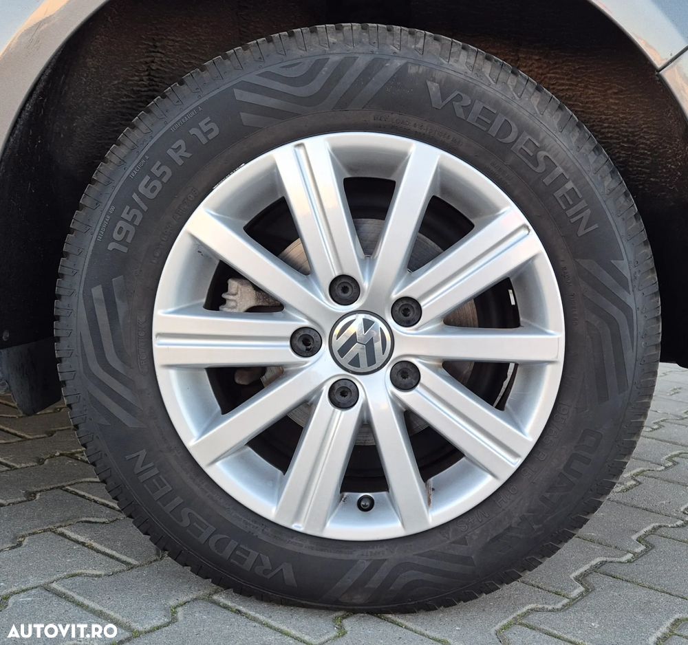 Volkswagen Golf 1.6 TDI BlueMotion Technology Comfortline - 14