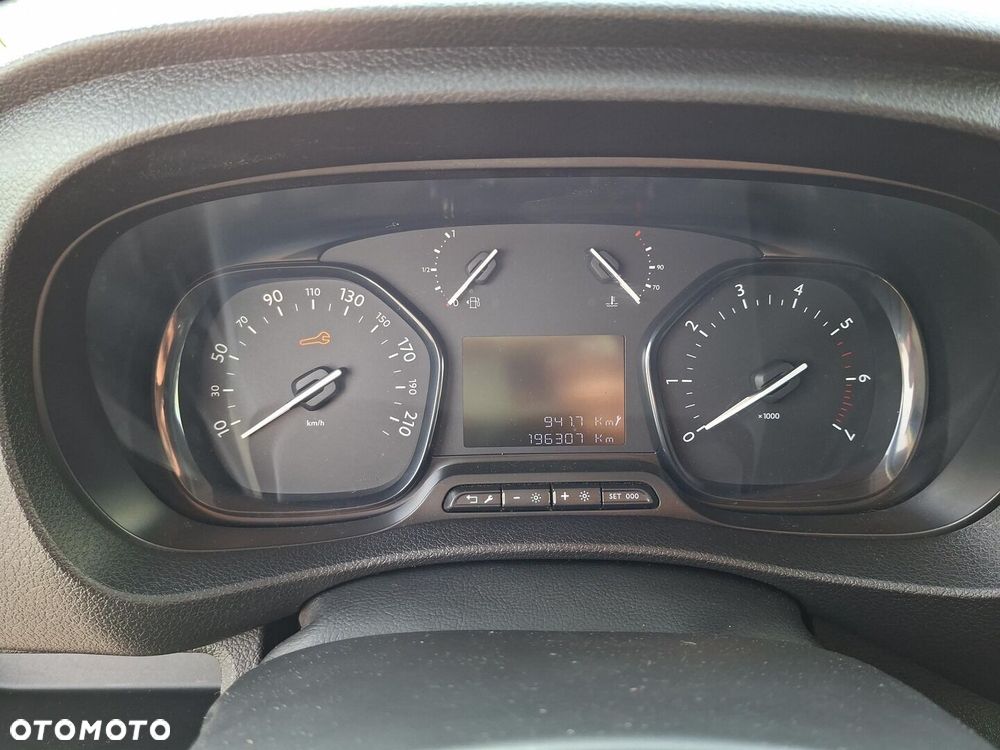 Toyota PROACE VERSO - 16