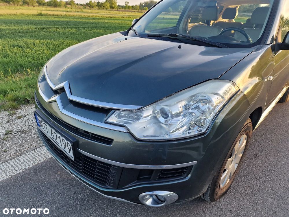 Citroën C-Crosser - 9
