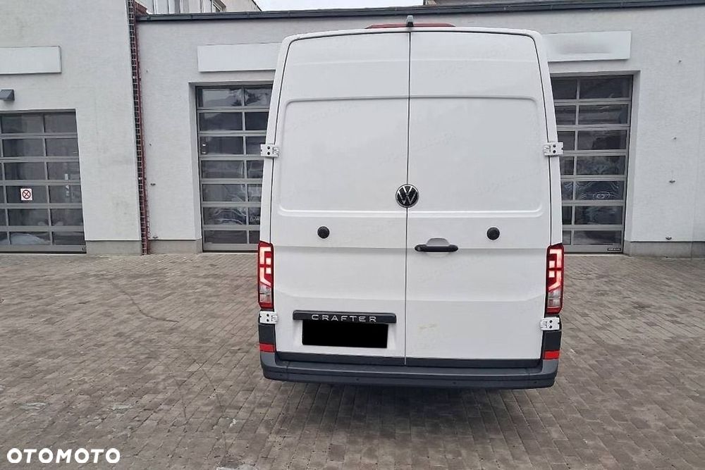 Volkswagen Crafter TDI L4H3 AT8 2.0 140KM - 7
