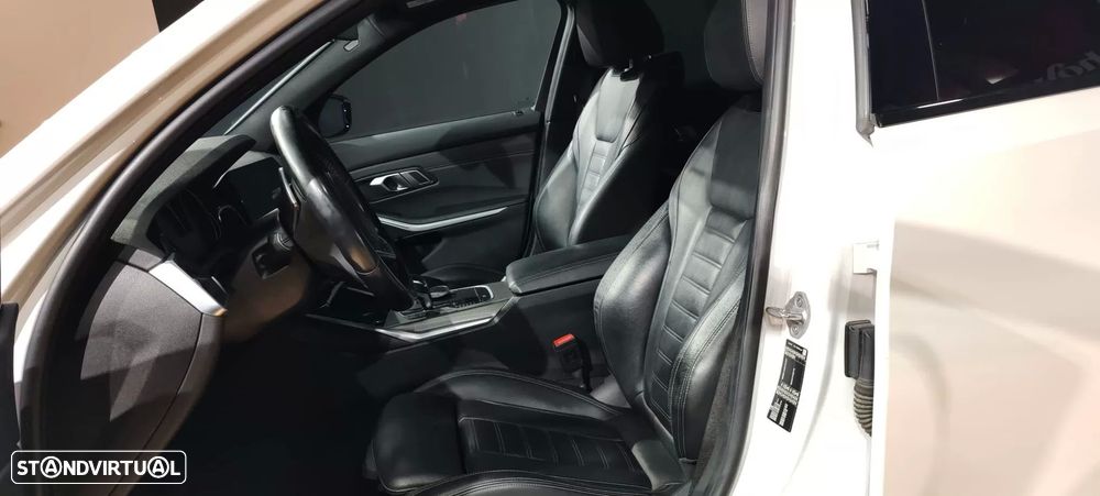 BMW 320 d Pack M Auto - 13