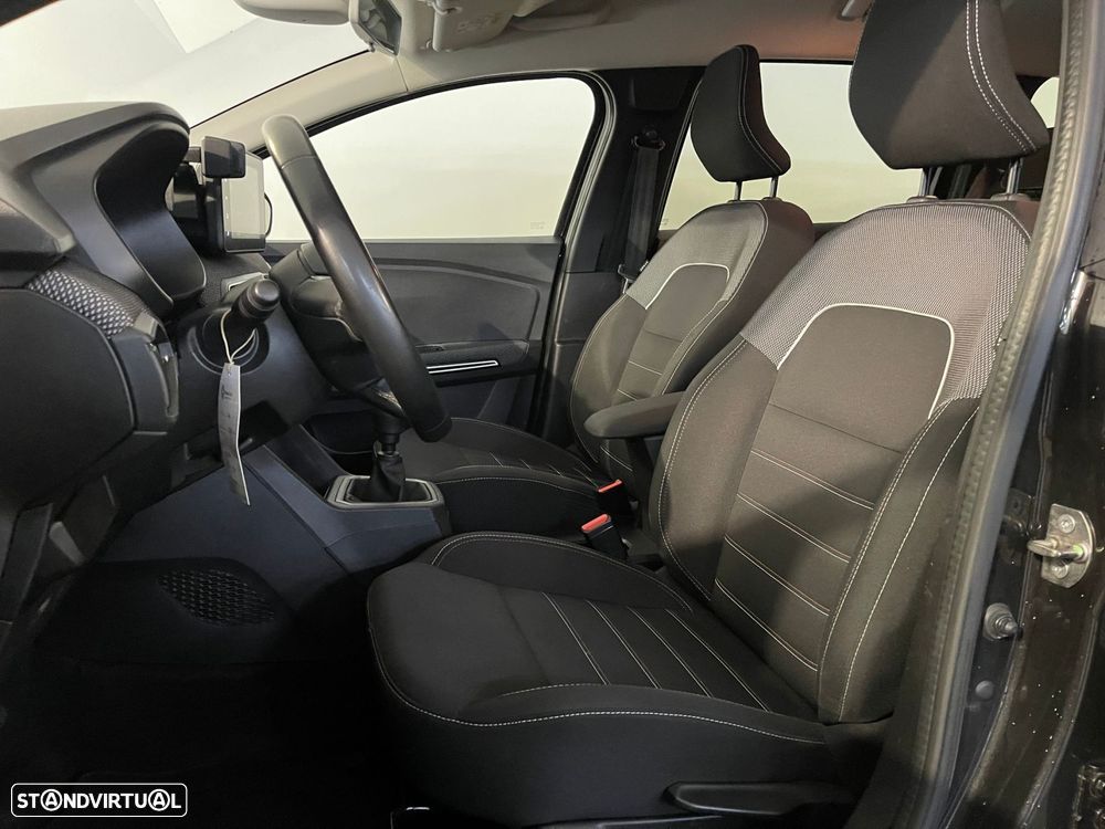 Dacia Jogger 1.0 TCe Extreme 7L - 12