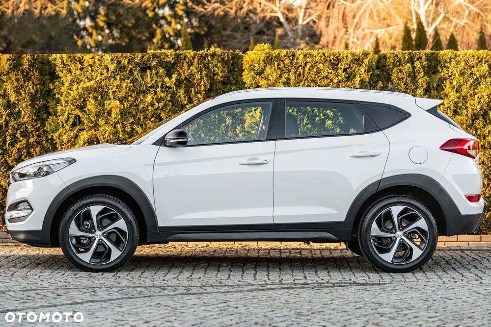 Hyundai Tucson blue 1.7 CRDi 2WD Style - 15