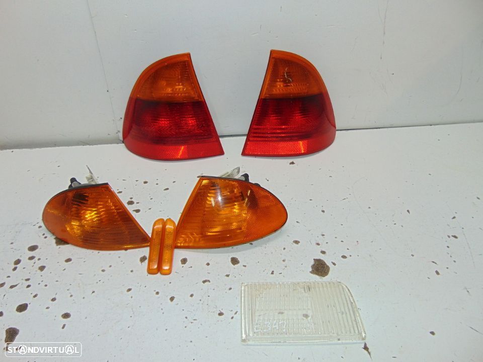 Bmw e46 serie 3 carrinha farolins trás originais - 1