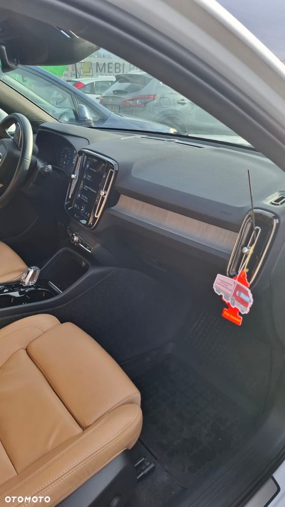 Volvo XC 40 T3 Inscription - 14