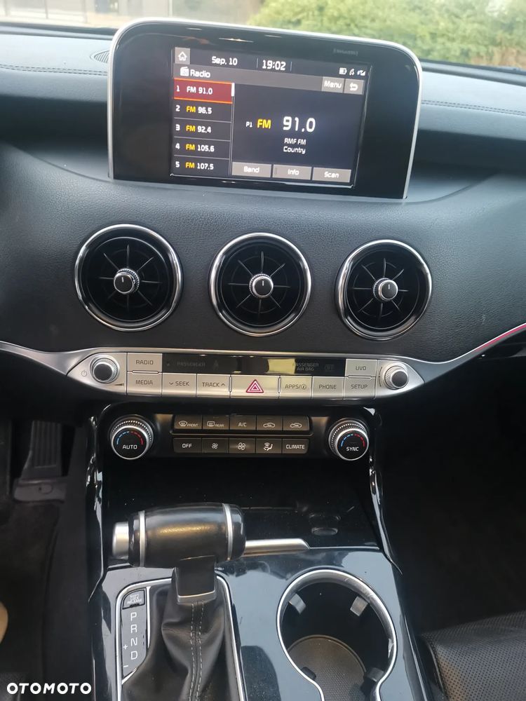 Kia Stinger - 20