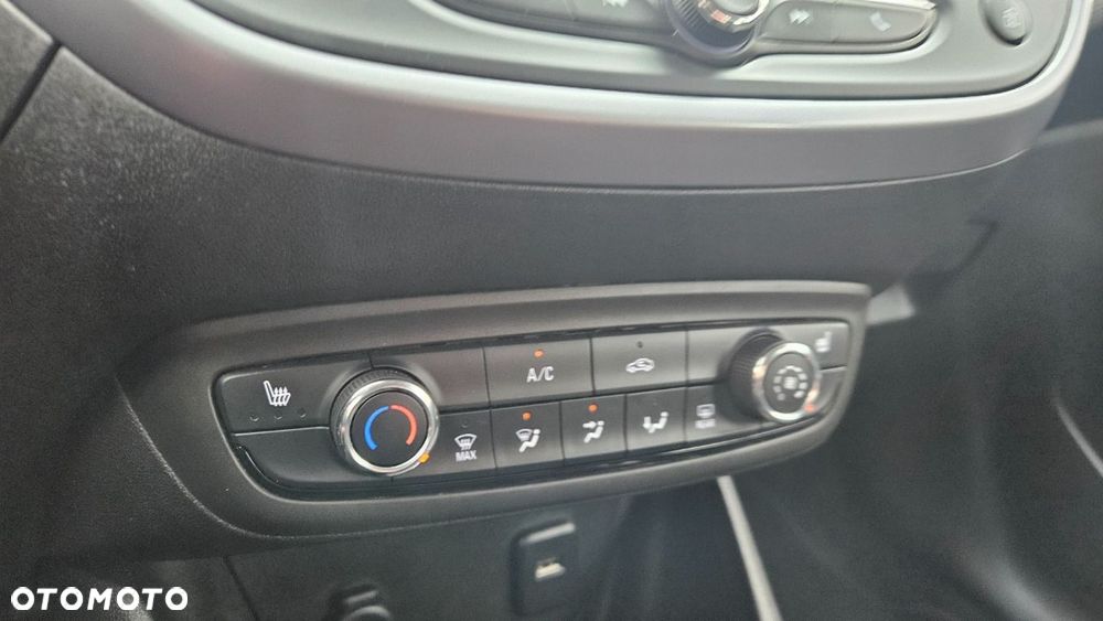 Opel Crossland 1.2 Business Edition - 29