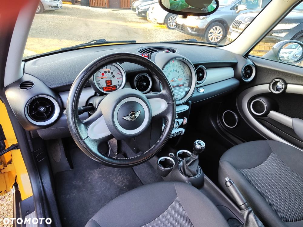 MINI ONE Standard - 17