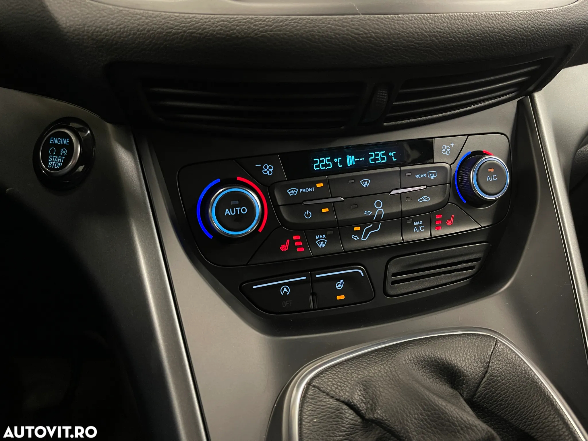 Ford Kuga 1.5 EcoBoost 2WD Trend - 17