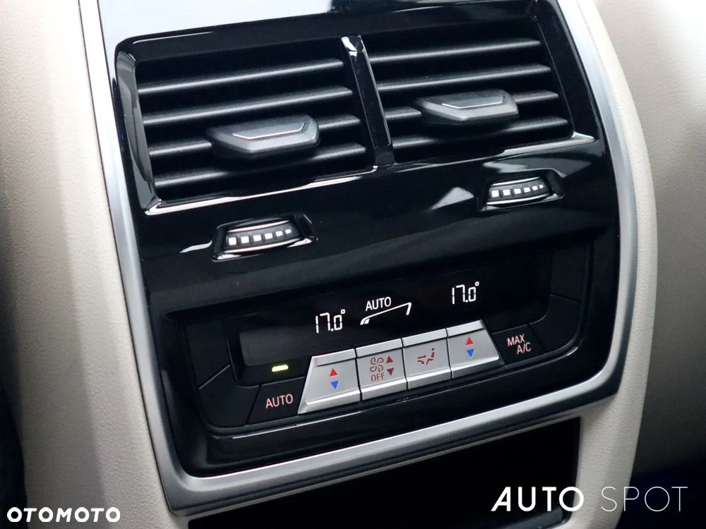 BMW X6 xDrive40d - 39
