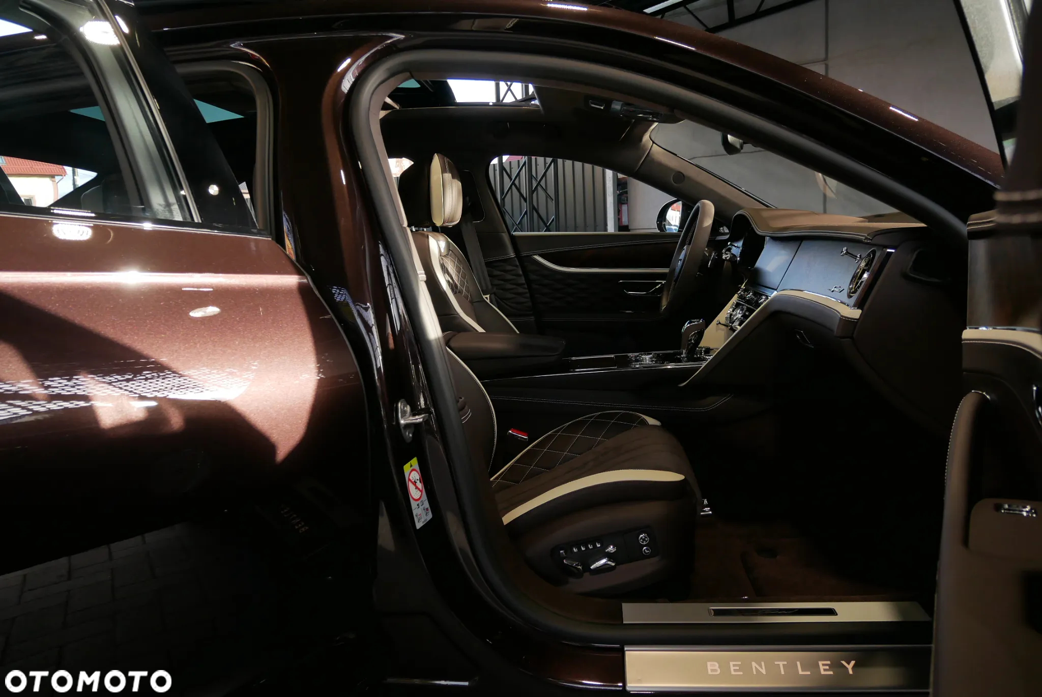 Bentley Flying Spur - 9